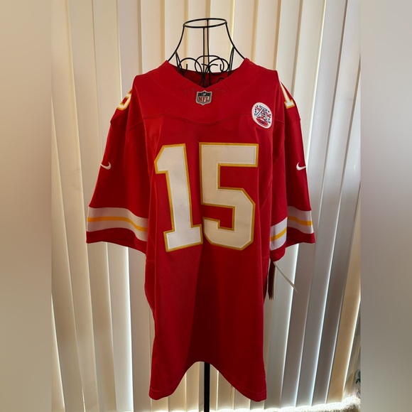 NFL Patrick Mahomes Red Kansas City Chiefs Game Jersey #15 - Picture 1 of 4
